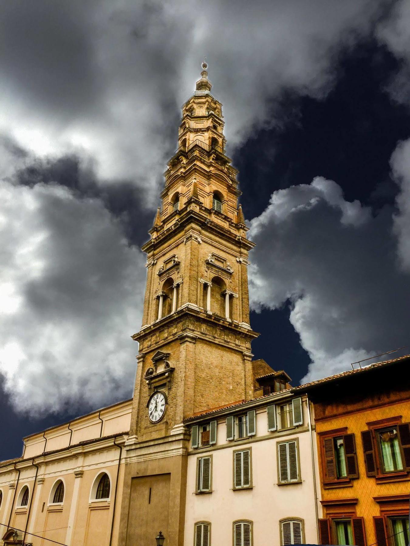 Parizzi Suites & Restaurant Parma Luaran gambar
