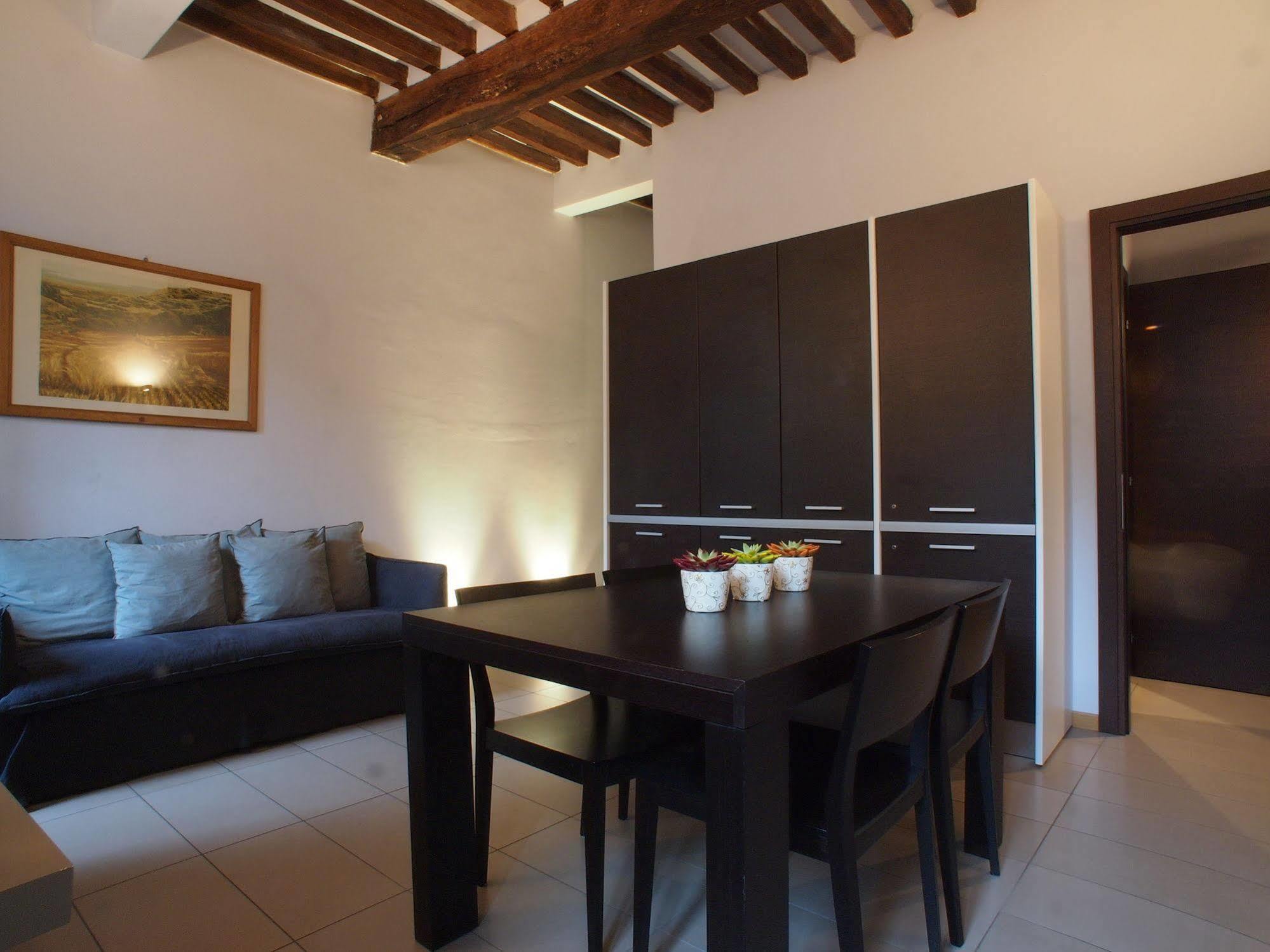 Parizzi Suites & Restaurant Parma Luaran gambar