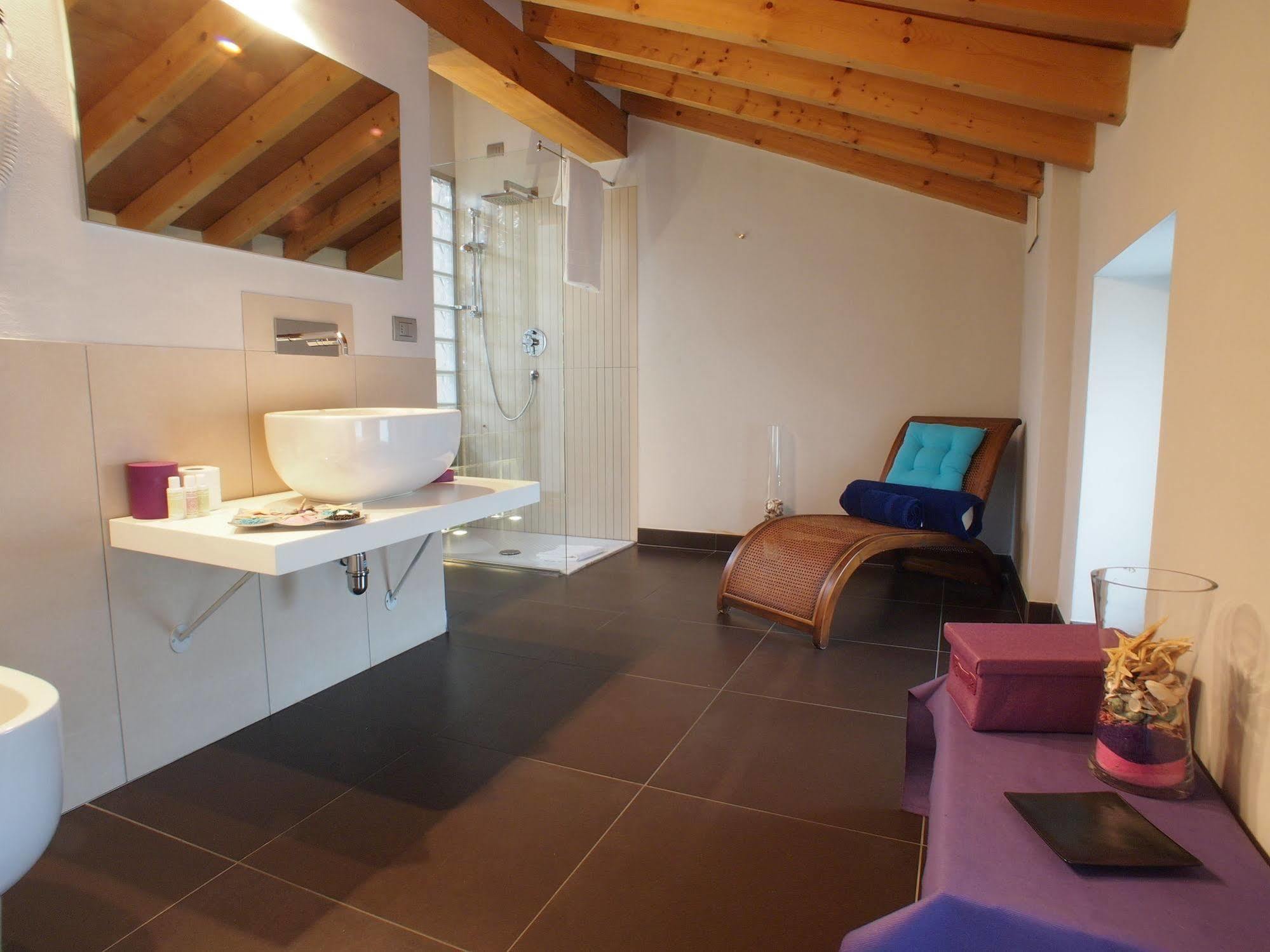 Parizzi Suites & Restaurant Parma Luaran gambar