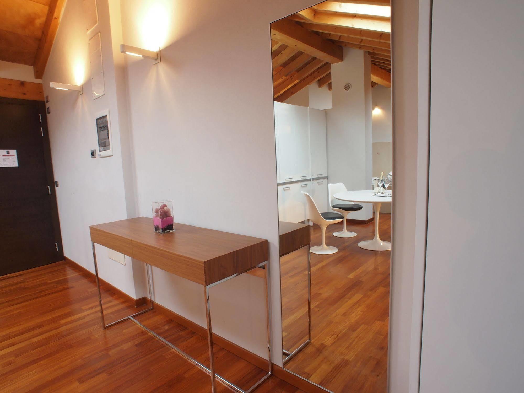 Parizzi Suites & Restaurant Parma Luaran gambar
